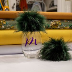 Pompon fausse fourrure 13-15cm - Vert forêt
