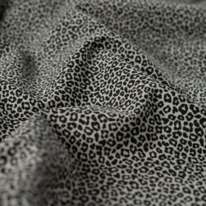 Tissu popeline de coton motif mini léopard noir sur fond kaki sauge